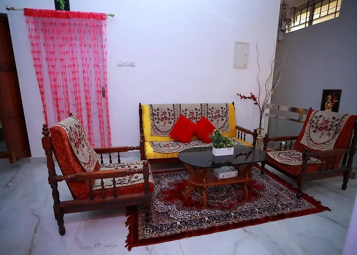 La Casa The Homestay